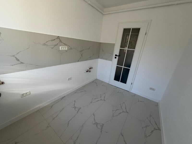 Dristor langa Parc IOR - Park Lake